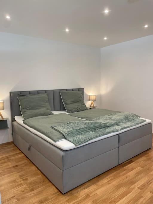 1,5-Zimmer, Top Ausgestattet, 4 Pers, Souterrain Флинтсбах Экстерьер фото